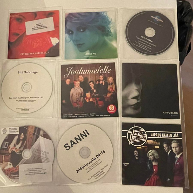 Sini Sabotage Feat. Goucci – Lue Mun Huulilta (promo)