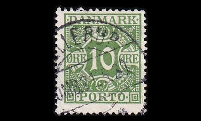 Tanska PORTO_13 o 10 öre tasainen tausta (1921)