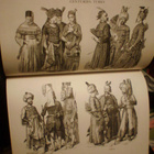 Braun & Schneider HISTORIC COSTUME IN PICTURES (Sis.pk:t) - pikkukuva 3