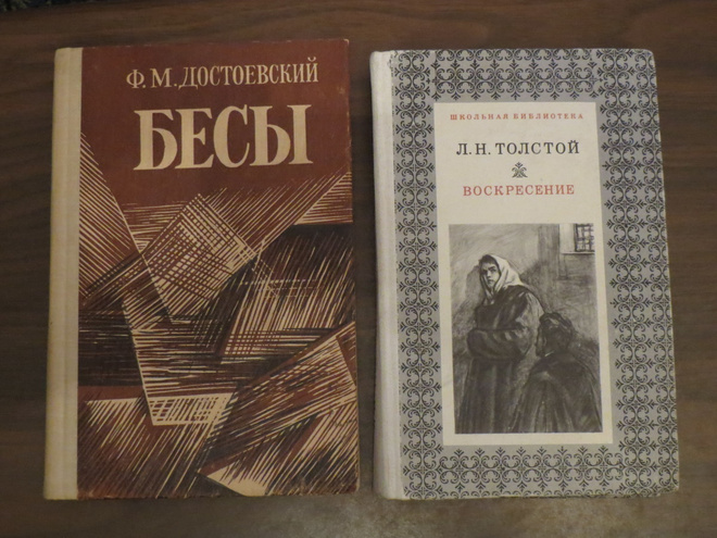 Kaksi venäläistä klassikkoa: Dostojevski + Tolstoi