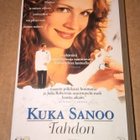 KUKA SANOO TAHDON JULIA ROBERTS 1997 VHS - pikkukuva 1