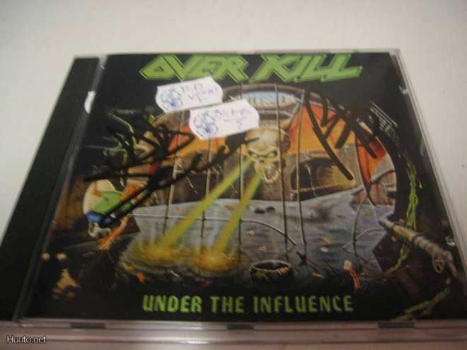 OVER KILL -UNDER THE INFLUENCE CD KAHDEN JÄSENEN NIMMAREILLA