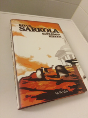Ritva Sarkola: Kuoleman kirkko