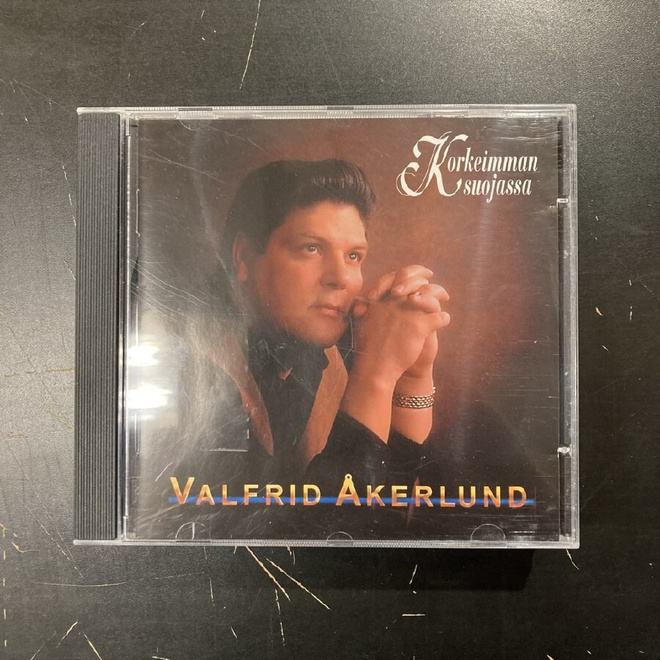 Valfrid Åkerlund - Korkeimman suojassa CD