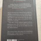 N. K. Jemisin Murtunut maailma 1. Viides vuodenaika - pikkukuva 2