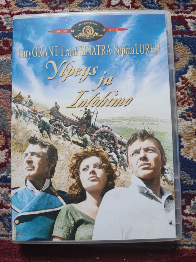 Ylpeys ja intohimo Cary Grant Frank Sinatra Sophia Loren