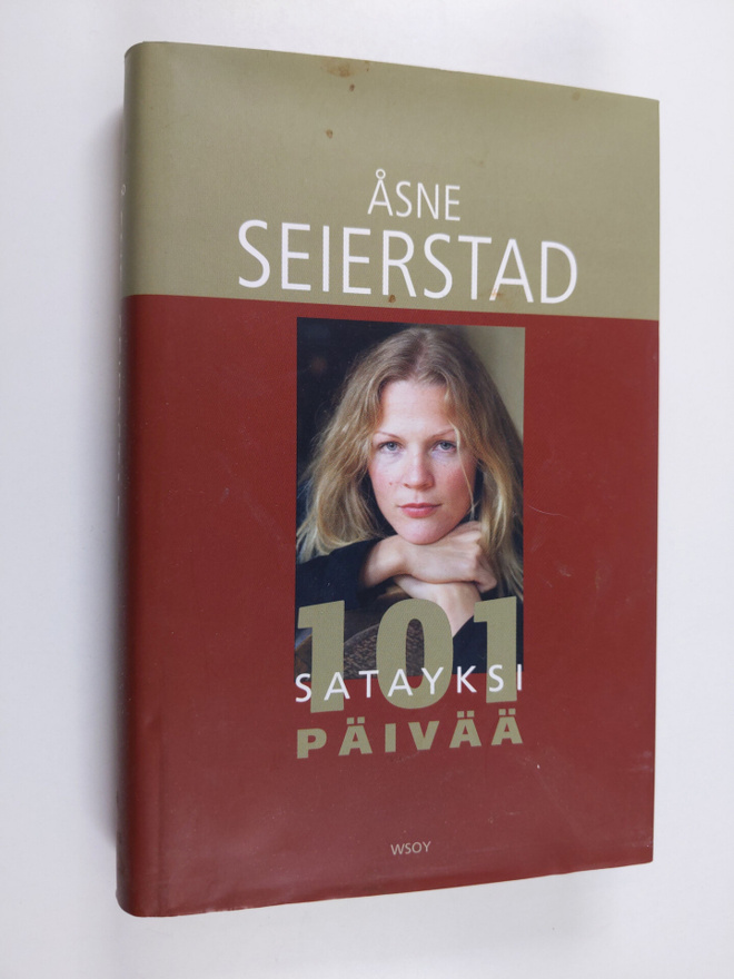 Åsne Seierstad : Satayksi päivää : matkareportaasi