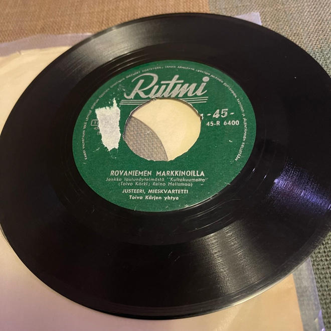 JUSTEERI: Rovaniemen markkinoilla + 1  * FIN 1959