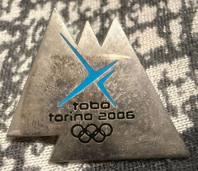 KOKOELMA OLYMPIALAISPINSSEJÄ VUOSIEN VARRELTA (5 KPL)