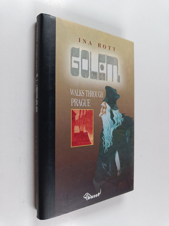 Inna Rottova : Golem walks through Prague