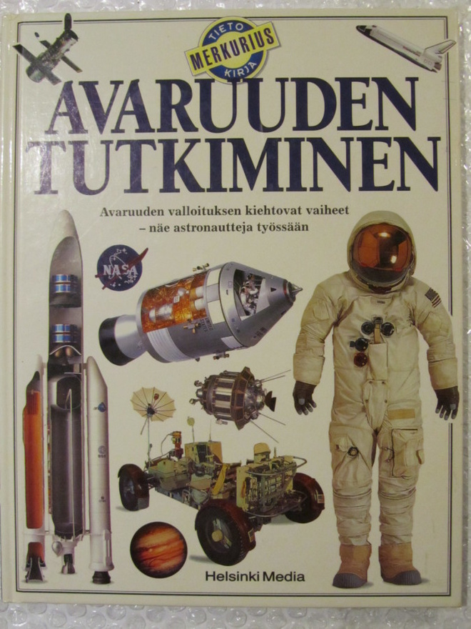 Carole Stott • Avaruuden tutkiminen