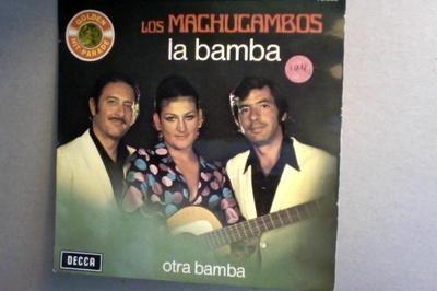 LOS MACHUCAMBOS  ::  LA BAMBA  ::  VINYYLI  7"    1964 !!