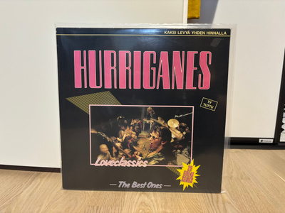 Hurriganes - Loveclassics