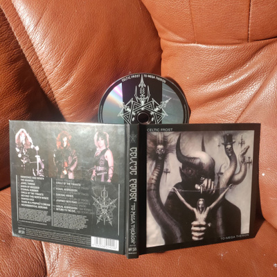 CELTIC FROST-to mega therion cd.