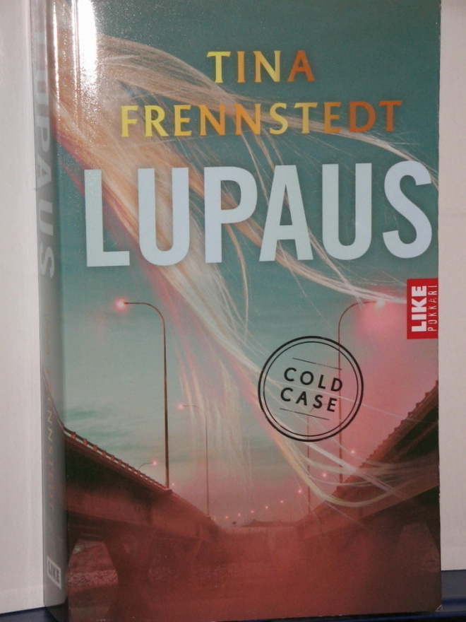 Tina Frennstedt : LUPAUS