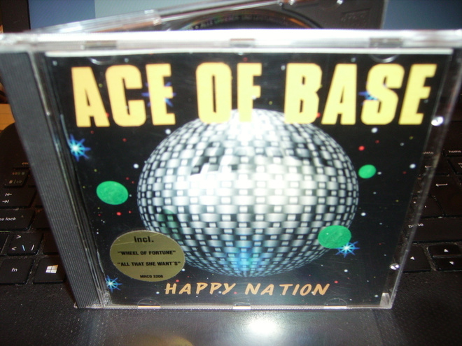 CD : Ace of Base : Happy Nation ( 1992 Mega Records ) EIPK!