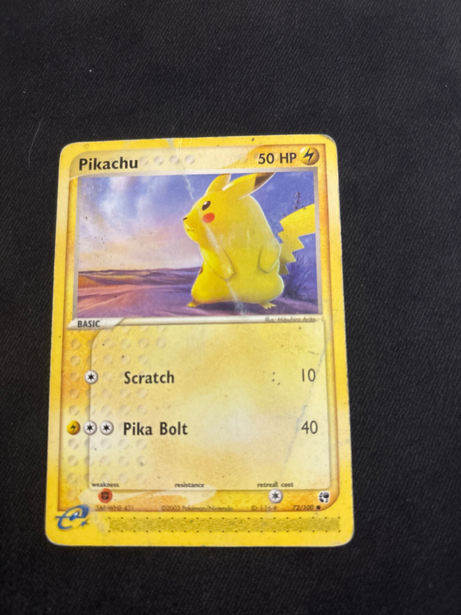 Pikachu 72/100 EX Sandstorm
