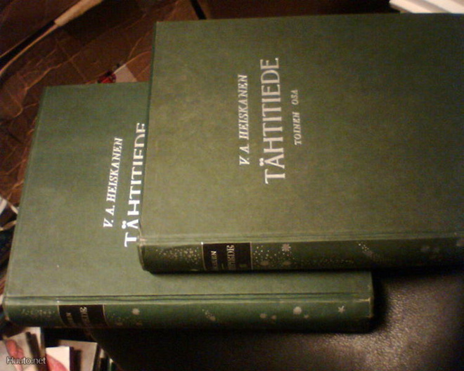 V. A. Heiskanen  TÄHTITIEDE  I - II  ( 1 p. 1948 ) Sis.pk:t