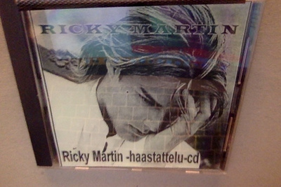 RICKY  MARTIN  HAASTATTELU  CD  ::  RARE  OFFICIAL  CD