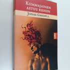 Jonas Gardell : Kummajainen astuu kehiin - pikkukuva 1