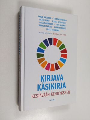 Tarja ym. Halonen : Kirjava käsikirja kestävään kehitykseen