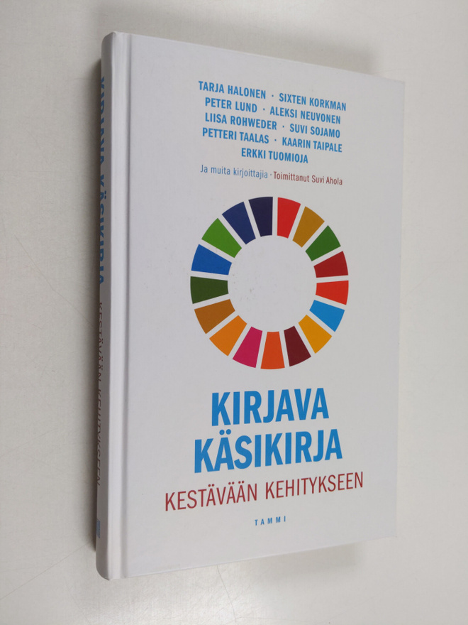 Tarja ym. Halonen : Kirjava käsikirja kestävään kehitykseen