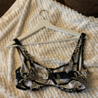Triumph mustavalkoinen bikiniyläosa 75D - pikkukuva 3
