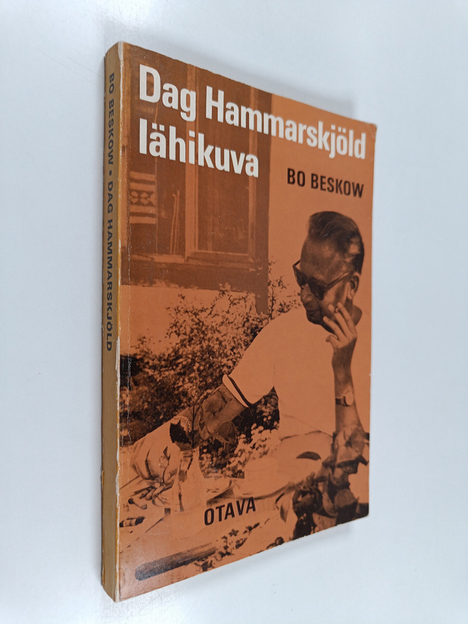Bo Beskow : Dag Hammarskjöld : lähikuva