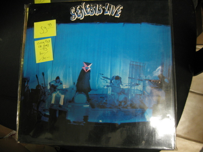 GENESIS - LIVE M-/EX+ UK 1979 PAINOS LP