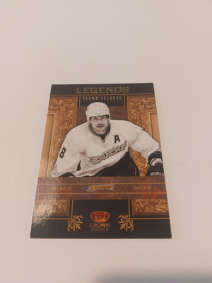 2010-11 Crown Royale Legends #7 Teemu Selänne