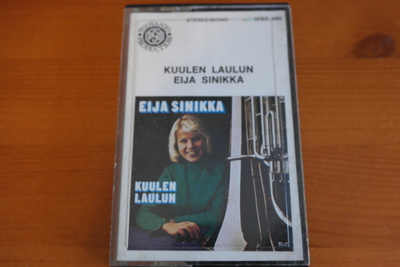 Eija Sinikka:Kuulen laulun C-kasetti.