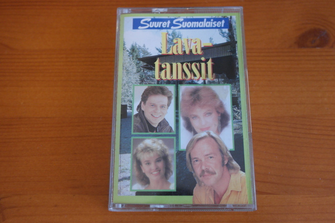 Suuret Suomalaiset Lavatanssit C-Kasetti.Hyvä!
