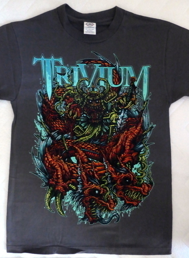 TRIVIUM harmaa S-koko UUSI bändi T-Paita