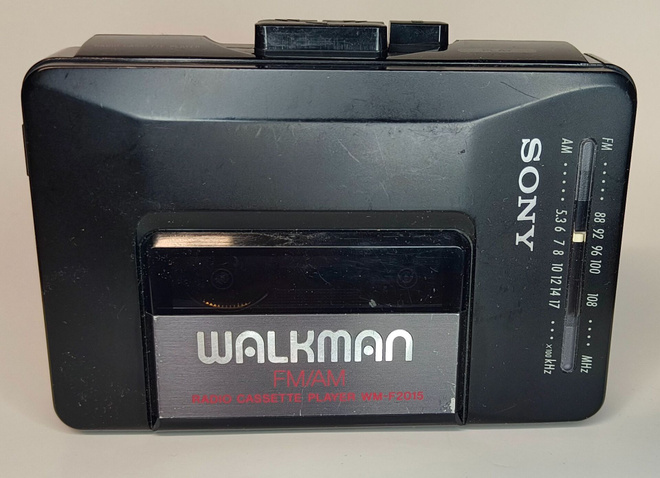 Sony Walkman WM-F2015