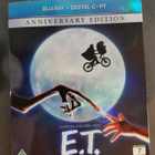 E. T. - pikkukuva 4