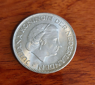 Netherlands hopeakolikko