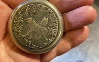 Taskukello cccp käy hyvin