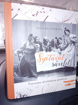 Välimäki : Syötävät sävelet ( SIS POSTIKULU  )