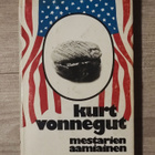 Kurt Vonnegut Mestarien aamiainen - pikkukuva 1