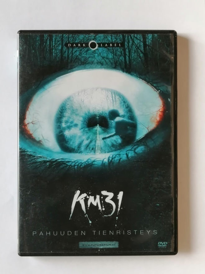 KM31 - Pahuuden tienristeys
