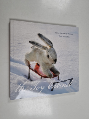 Petra Tandefelt : The toy cabinet : stories from the Toy ...