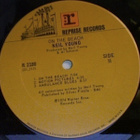 NEIL YOUNG :: ON THE BEACH :: VINYYLI  LP ORIGINAL  1974 - pikkukuva 4
