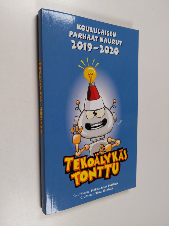 Tekoälykäs tonttu : Koululaisen parhaat naurut 2019-2020