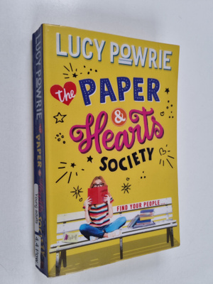 Lucy Powrie : The Paper & Hearts Society