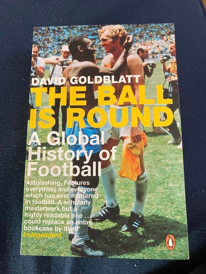 The Ball is Round. Jalkapallon historia