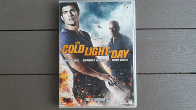 DVD: The Cold Light Of Day (Henry Cavill, Sigourney Weaver)