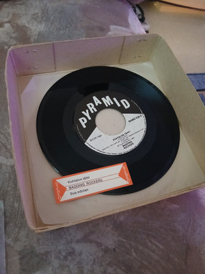 Badding Rockers – 7" SINGLE