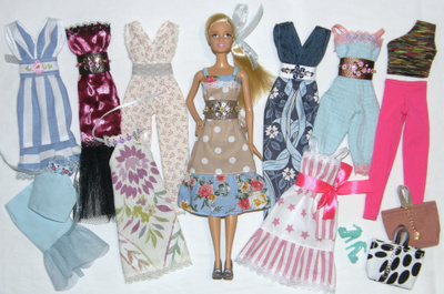 Barbie Nukke & Vaatesetti