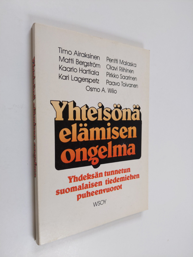 Yhteisönä elämisen ongelma : studia generalia -esitelmäsa...