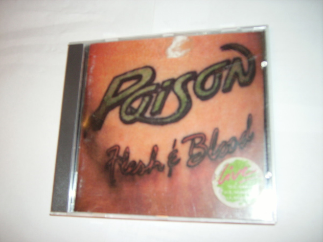 CD POISON: Flesh & Blood ( Sis.postikulut )